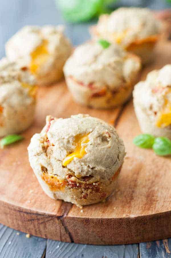 Healthy Pizza Muffins