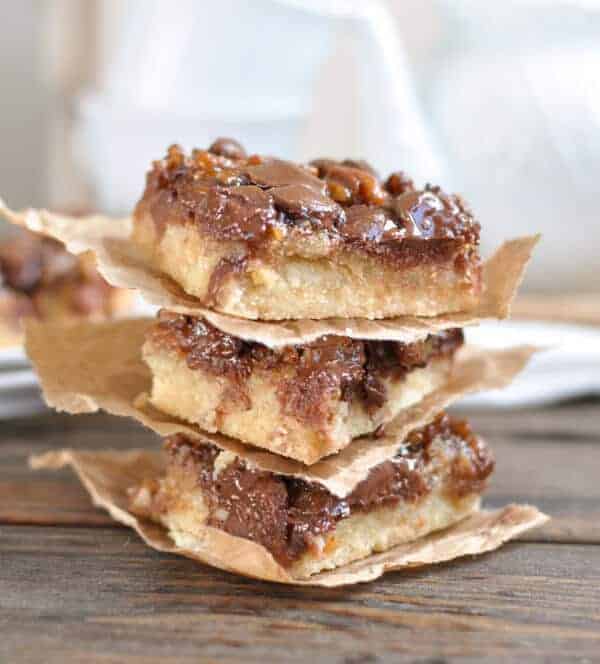 Paleo Pecan Pie Bars