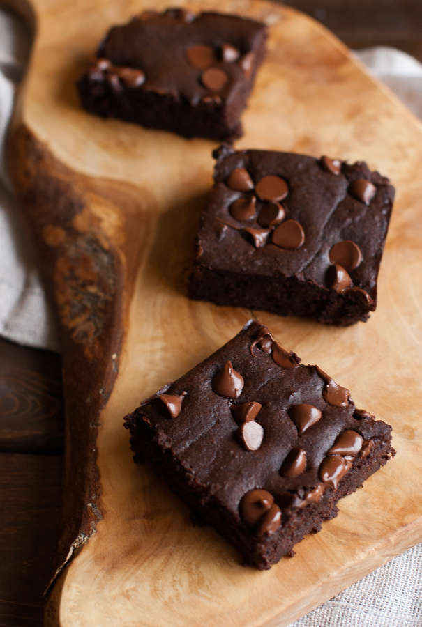 Flourless Black Bean Brownies