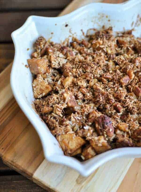 Paleo Apple Crumble Recipe {GlutenFree, Clean, DairyFree, Vegan}