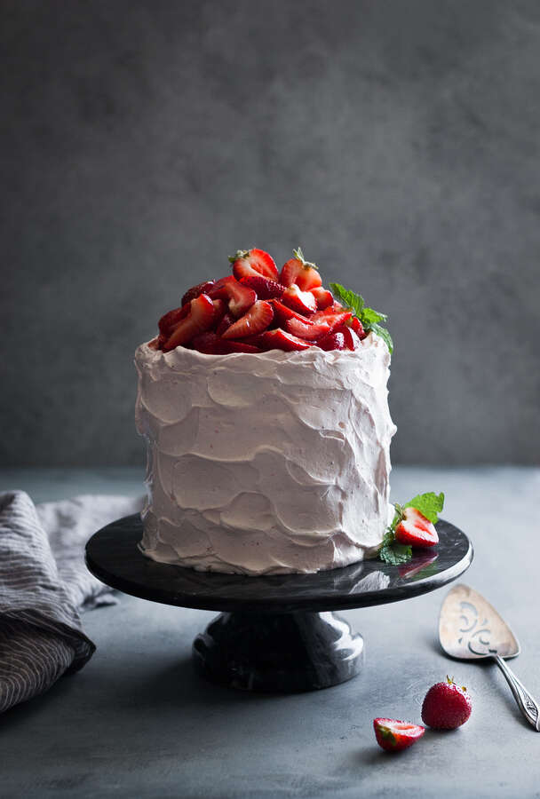 Gluten-Free Strawberry Cake From Scratch