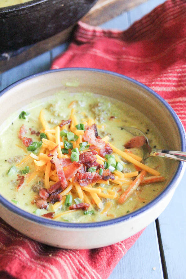 Keto Cheeseburger Soup Recipe