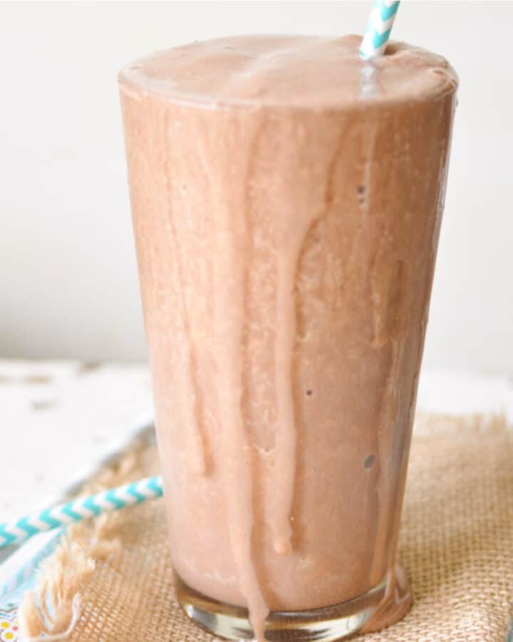 chocolate peanut butter protein shake