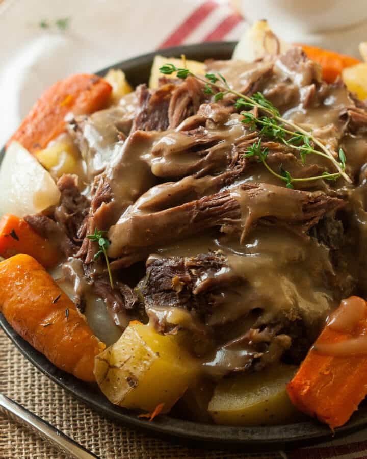 crock pot roast with potatoes and carrots